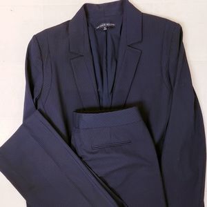 Women 12 Antonio Melani pinstripe pant suit